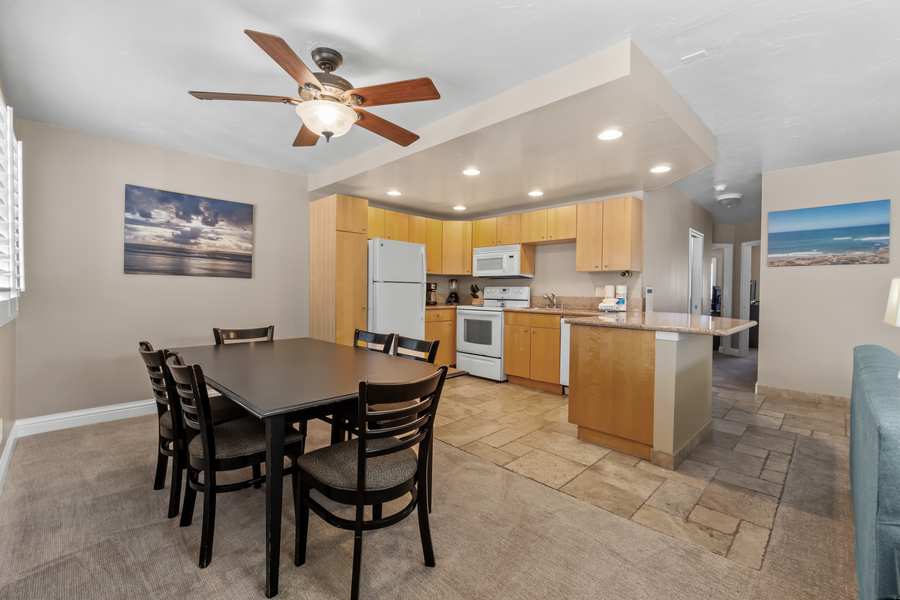 Dining Kitchen